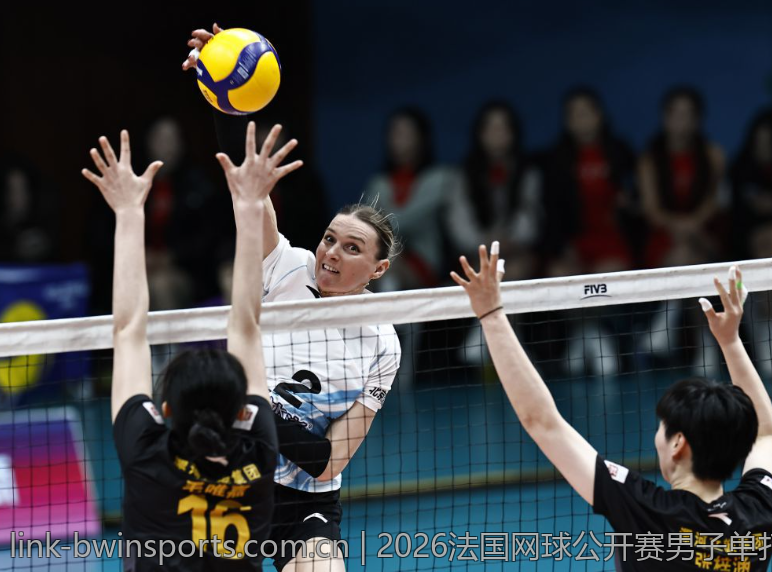 2026法国网球公开赛男子单打决赛激烈角逐全景